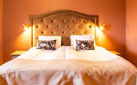 First Hotel Statt